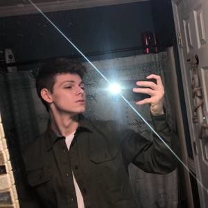 Meet your Posher, Wesley